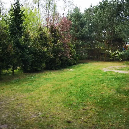 Nad Jeziorem: Lakeside For Groups Holiday home Zygmuntowo (Konin)